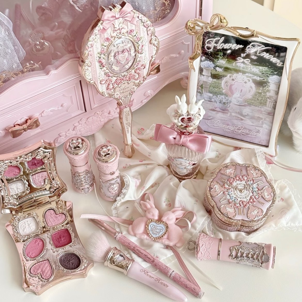 Parfum Flower Knows 2026 Bunny - Perfume Villa Fragrance avis et prix